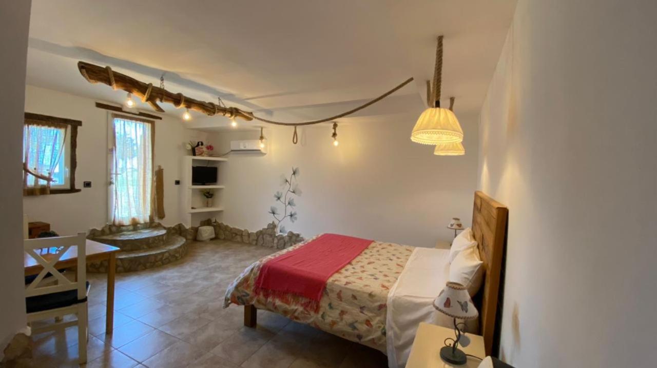 Hotel Mirador Las Grullas Montmesa 外观 照片